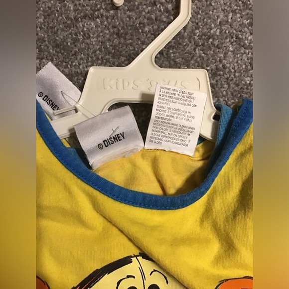 2 onesies and sweater for 18 month 14-18lb baby Disney Tigger, Train & Hornets - Picture 3 of 16